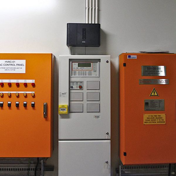 Switchroom fire system installation for Tropicana gold mine. Comprised of an AMPAC FireFinder Plus, VESDA VEP, and STAT-X condensed aerosol generators.